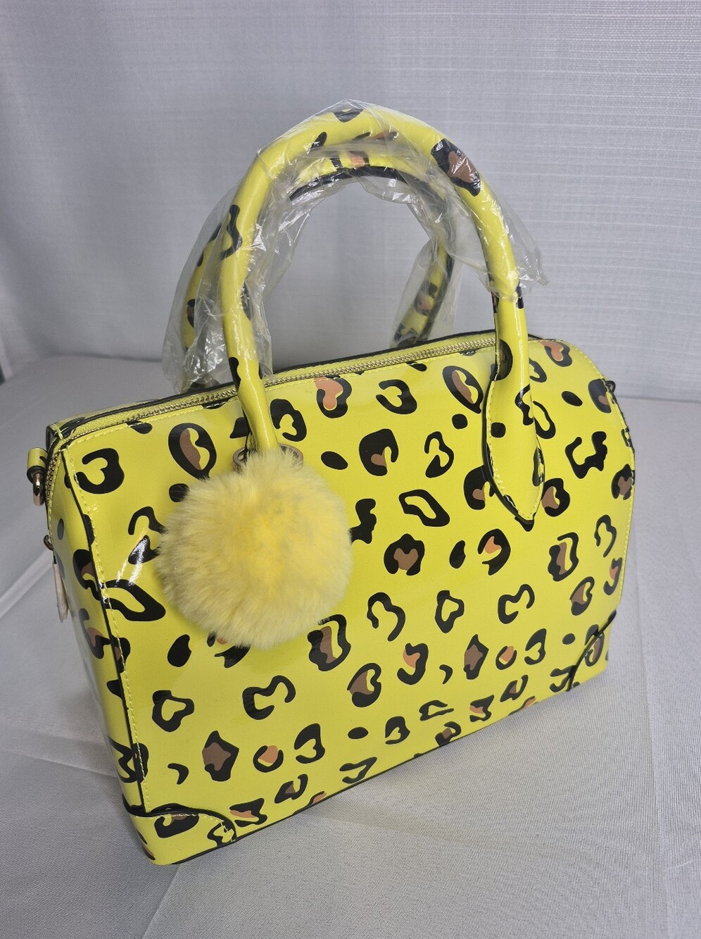 Leopard Print Vegan Leather Boston Bag & Wallet ๐๐๐ - Picture 2 of 15